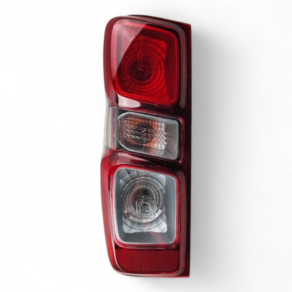Tail Light Pair for Isuzu D-MAX 2020–2025 | Left and Right Side Set | Complete Replacement - Partzo