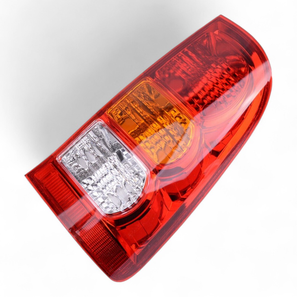 Tail light pair for Toyota Hilux 2005–2011 1