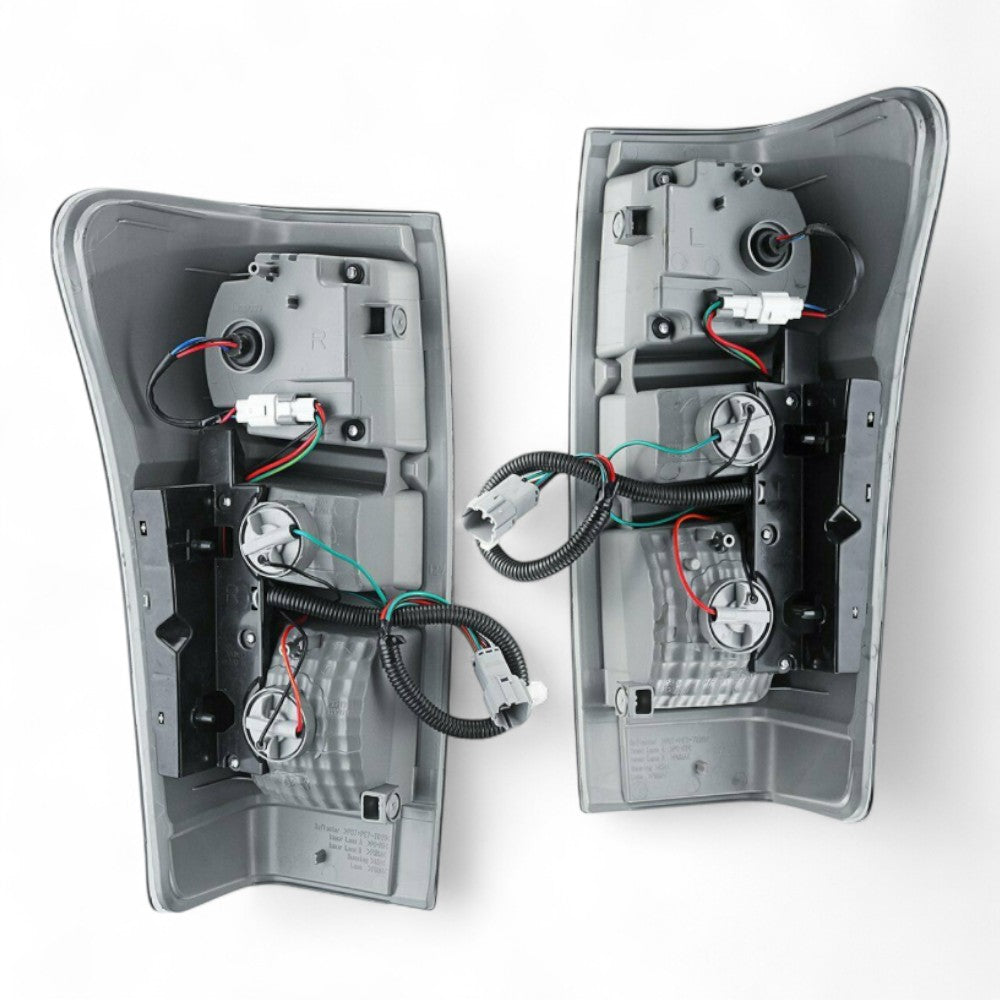 Smoked tail light set for Isuzu D-MAX 2014–2019 with LED strip 3