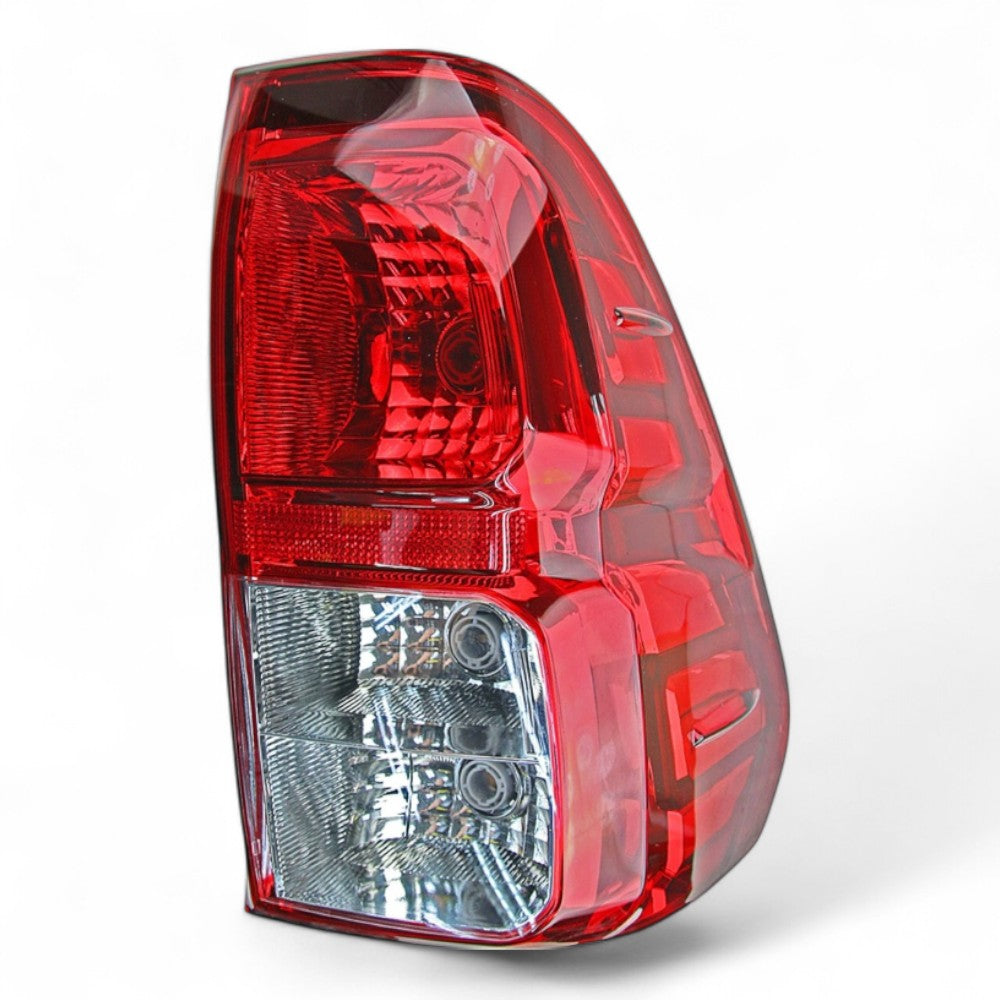 To Fit Toyota Hilux Tail Light 2015–2020 - Partzo
