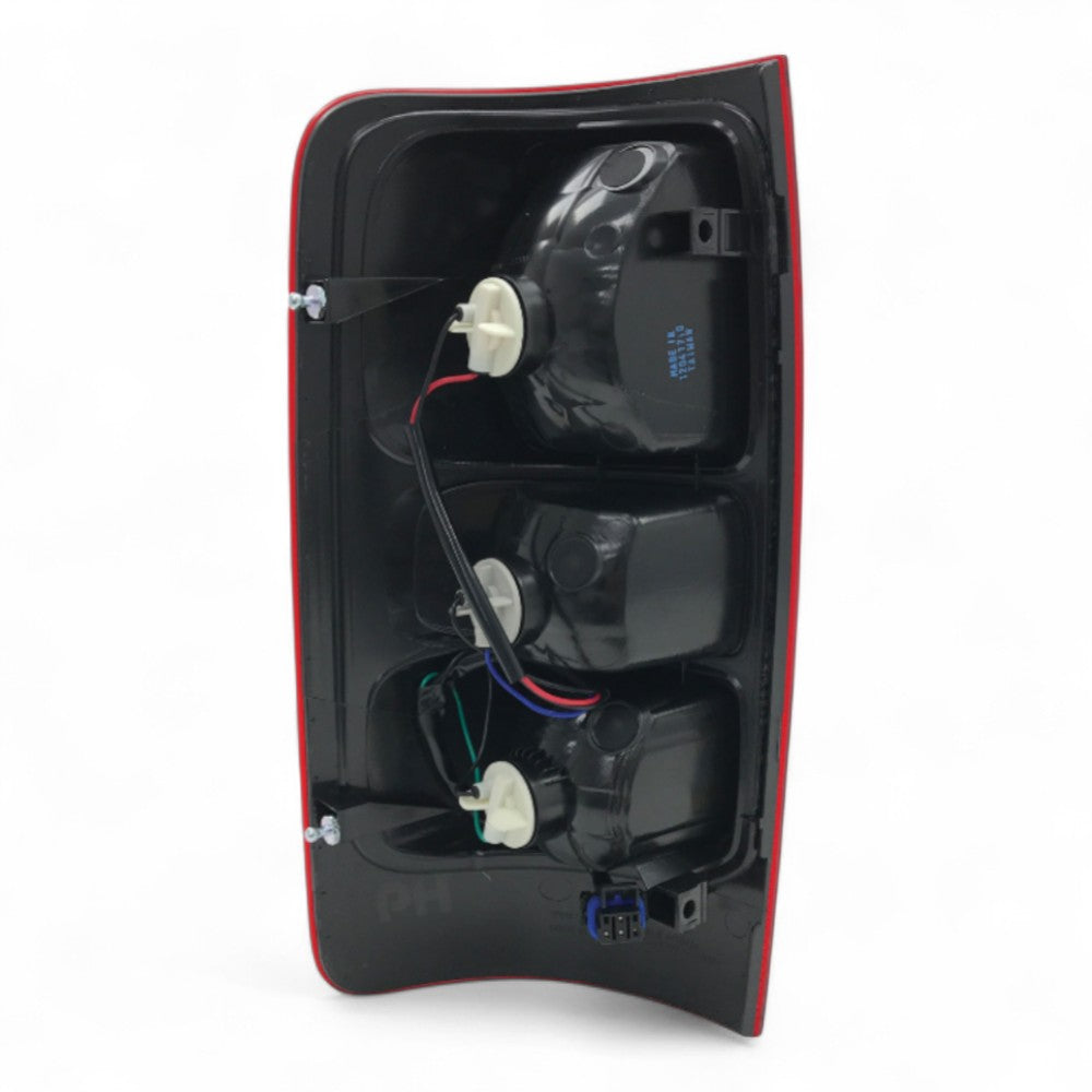 Right Tail Light for Holden Colorado RG 2012–2024 | Standard Bulb Rear Assembly - Partzo