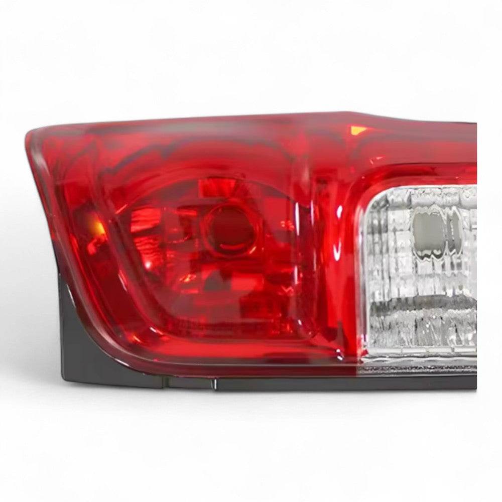 Right Tail Light for Nissan Caravan NV350 2013–2019 - Partzo
