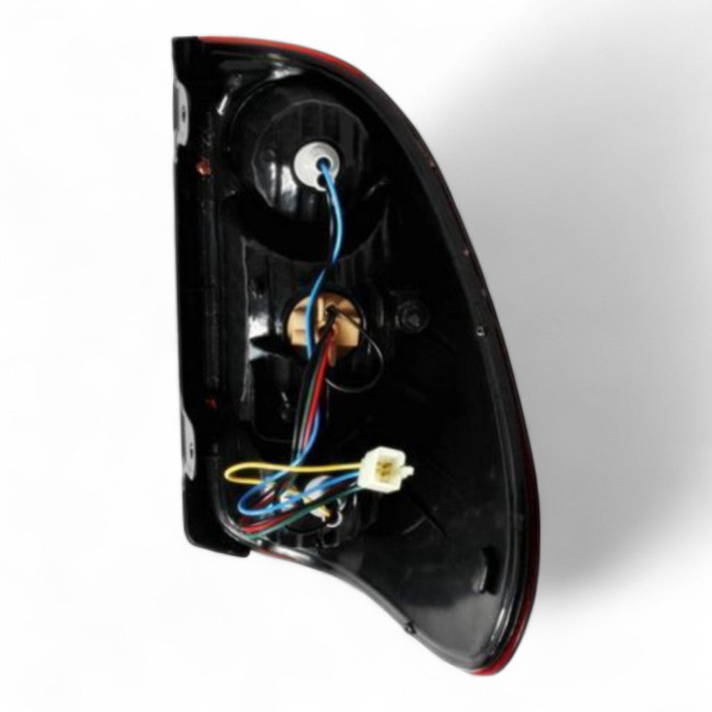To Fit RH Mitsubishi L200 Triton Tail Light 2005–2015 - Partzo