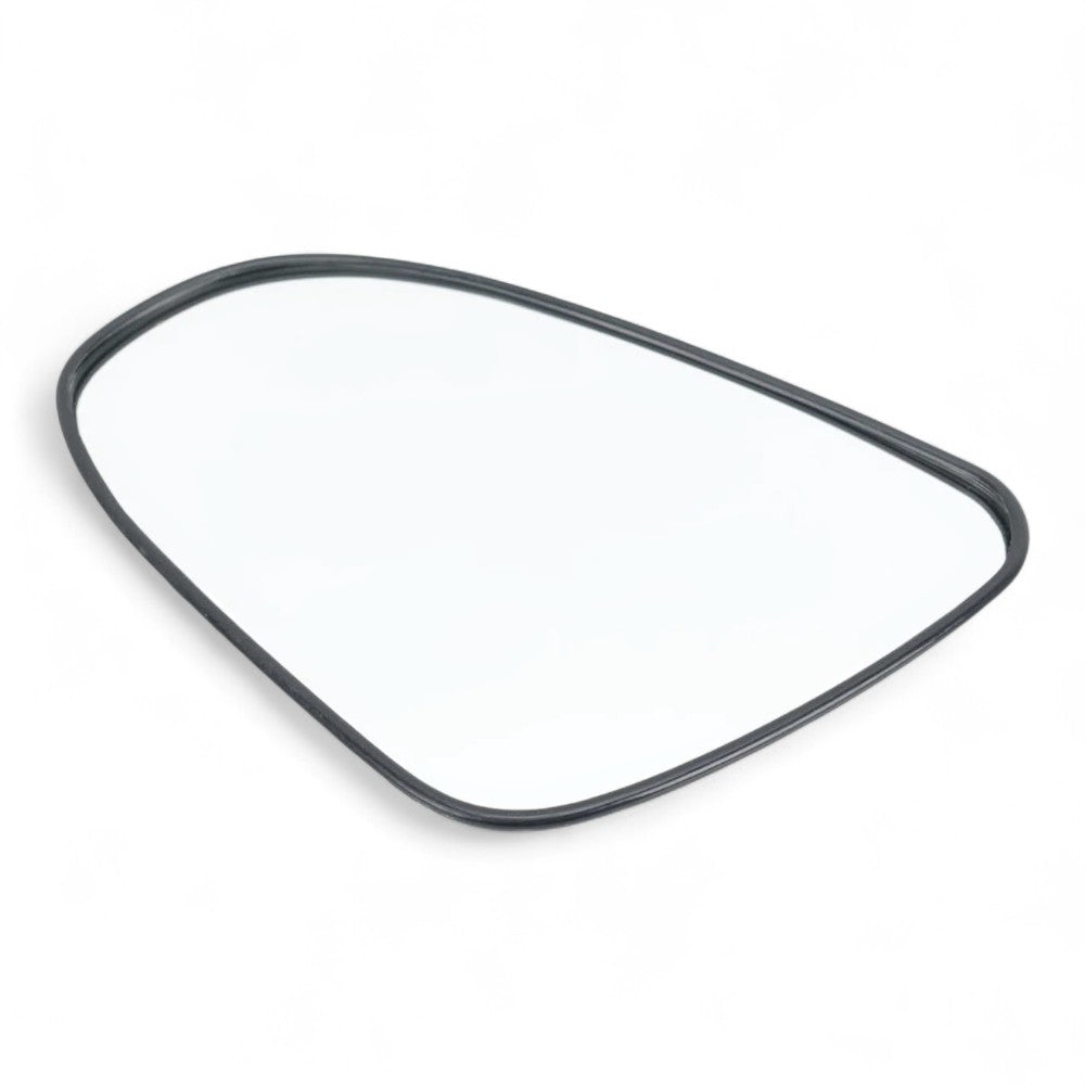 To Fit LH Heated Mirror Glass – Toyota Yaris (2012–2020)  2